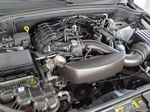 Used 2024 Dodge Durango GT image 28