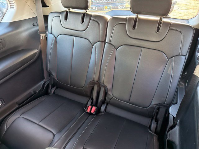 Used 2023 Jeep Grand Cherokee L Limited AWD/4WD image 21