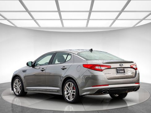 Used 2013 Kia Optima SX w/ Limited Pkg image 2