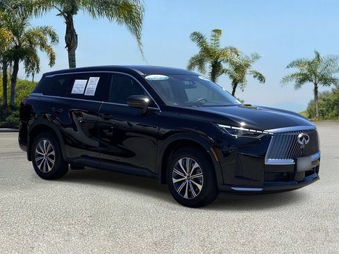 Certified 2026 INFINITI QX60 Pure w/ Cargo Package AWD/4WD image 6
