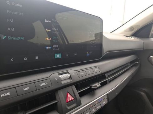 Used 2025 Kia K4 FWD image 24