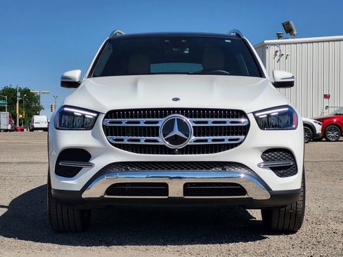 Used 2024 Mercedes-Benz GLE 350 GLE350 4MATIC image 2