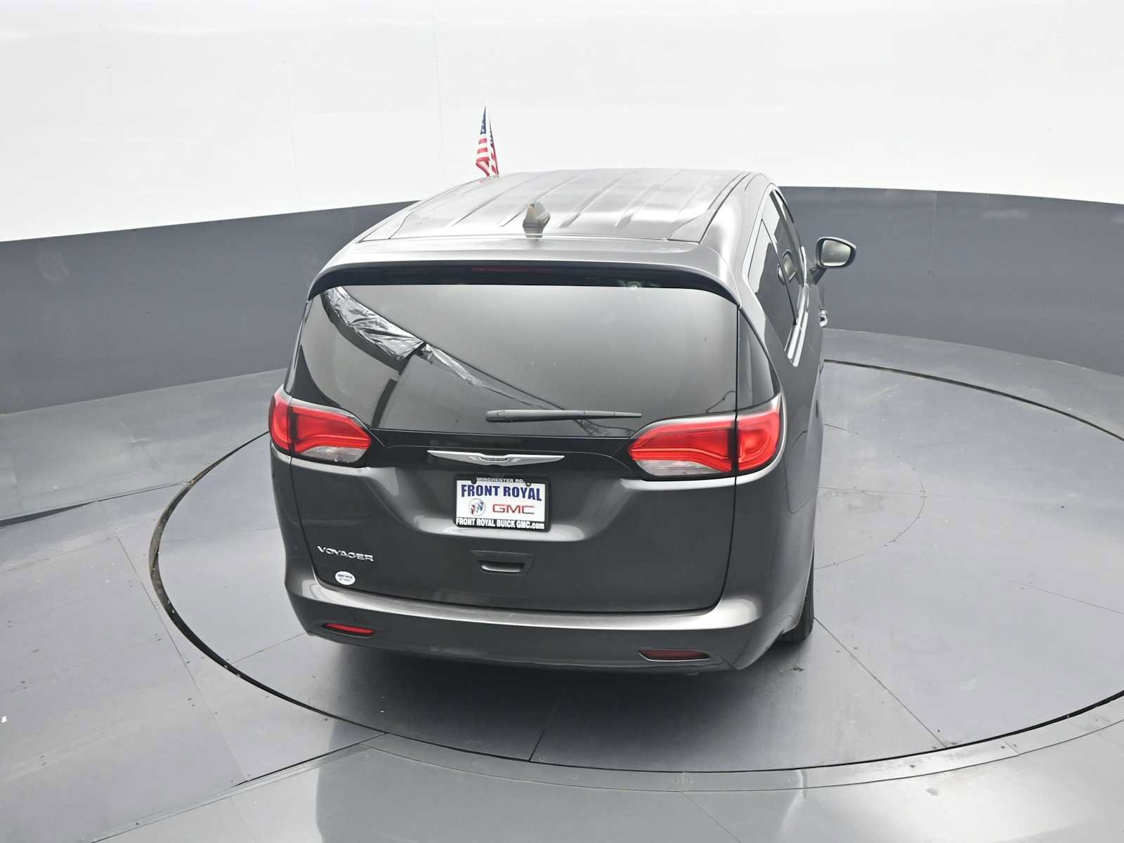 Used 2023 Chrysler Voyager LX FWD image 37