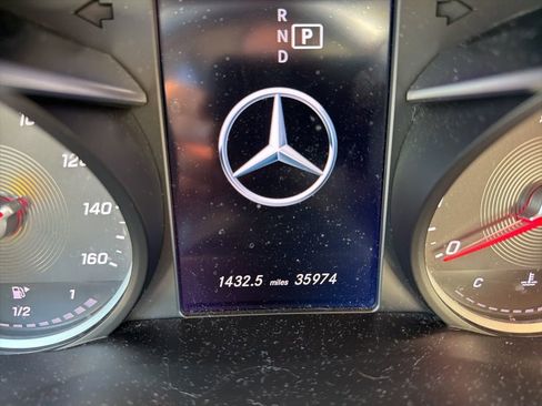 Used 2020 Mercedes-Benz GLC 300 GLC 300 image 13