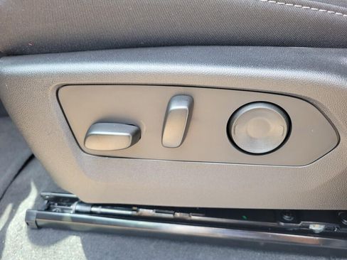 New 2026 GMC Canyon Elevation w/ Convenience Package RWD image 13