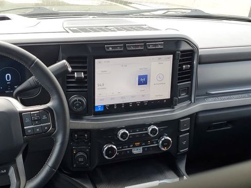 Used 2024 Ford F250 Platinum AWD/4WD image 27