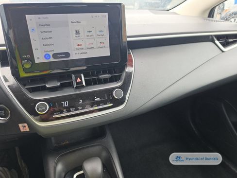 Used 2025 Toyota Corolla LE w/ Convenience Package FWD image 11