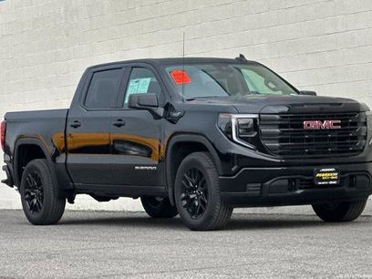 New 2026 GMC Sierra 1500 Pro w/ Graphite Edition