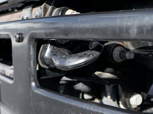 Used 2017 Ford F650 2WD Regular Cab Super Duty image 36