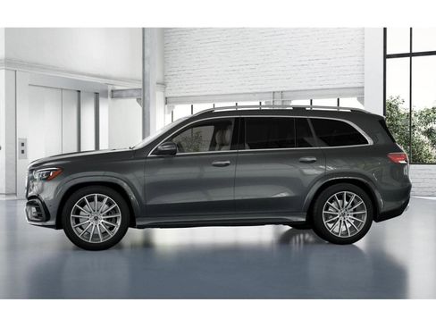 New 2026 Mercedes-Benz GLS 450 4MATIC image 35