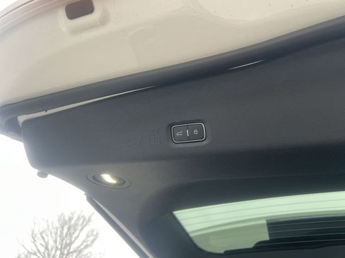 New 2026 Ford Expedition Max Platinum image 24