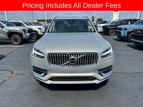 Used 2024 Volvo XC90 T8 Ultimate w/ Protection Package AWD/4WD image 23