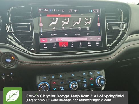 Used 2024 Dodge Durango GT image 26