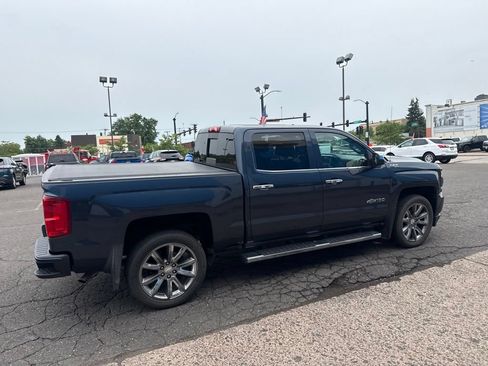 Used 2018 Chevrolet Silverado 1500 LTZ Z71 w/ Centennial Edition AWD/4WD image 11