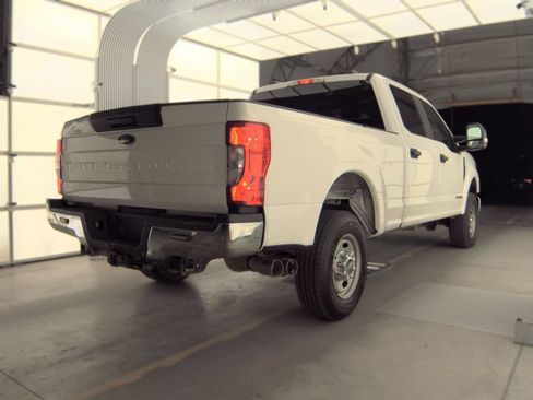 Used 2020 Ford F250 XL w/ Power Equipment Group AWD/4WD image 3