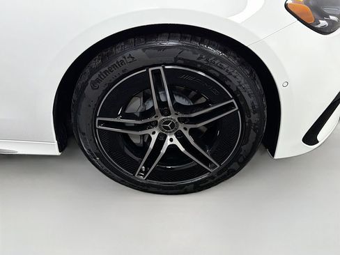 New 2026 Mercedes-Benz E 350 4MATIC Sedan image 34