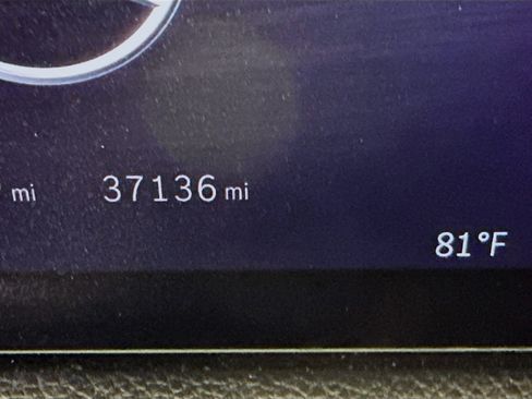 Used 2025 Mercedes-Benz GLA 250 image 16