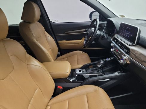 Used 2022 Kia Telluride SX w/ Towing Package FWD image 21