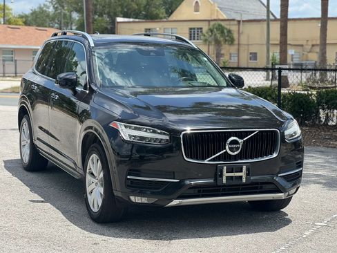 Used 2016 Volvo XC90 T6 Momentum w/ Momentum Plus Package AWD/4WD image 3