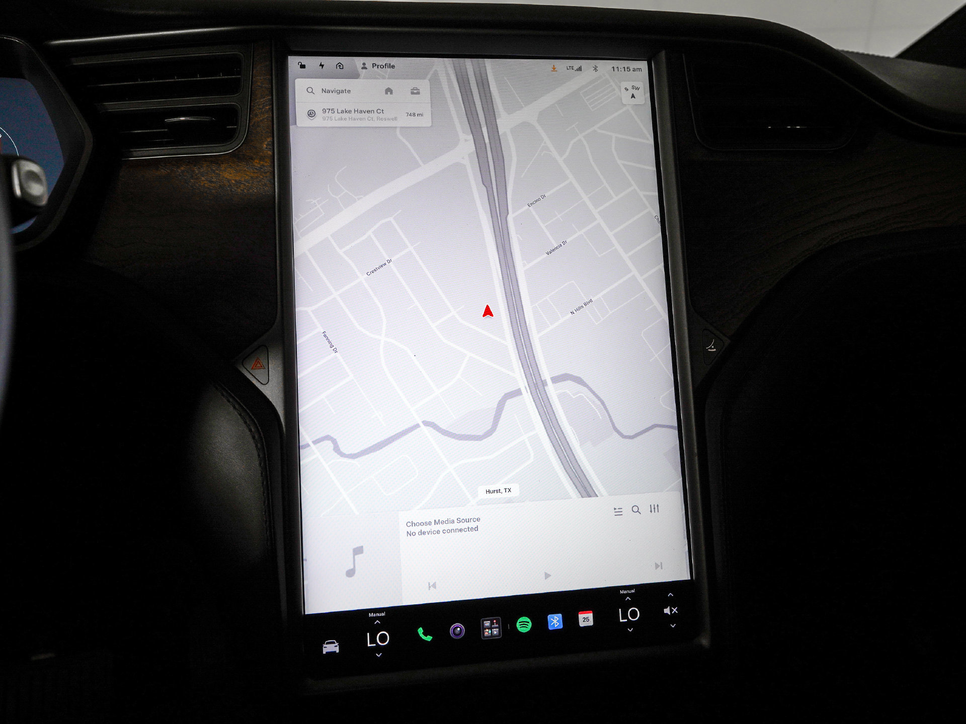 Used 2021 Tesla Model X Long Range AWD/4WD image 22