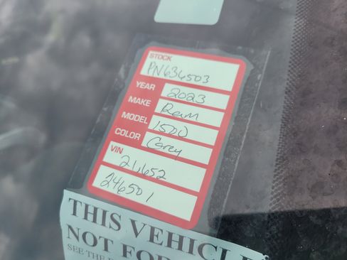 Used 2023 RAM 1500 Laramie image 10