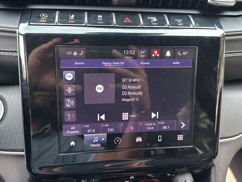 Used 2025 Jeep Grand Cherokee L Altitude AWD/4WD image 21