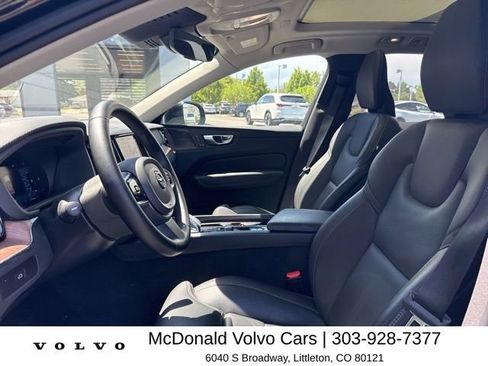 Used 2023 Volvo XC60 B5 Ultimate w/ Climate Package AWD/4WD image 10