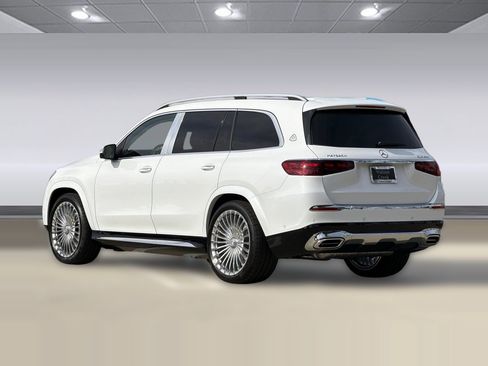 New 2026 Mercedes-Benz Maybach GLS 600 4MATIC image 3