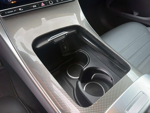 Certified 2026 Mercedes-Benz GLC 300 image 22