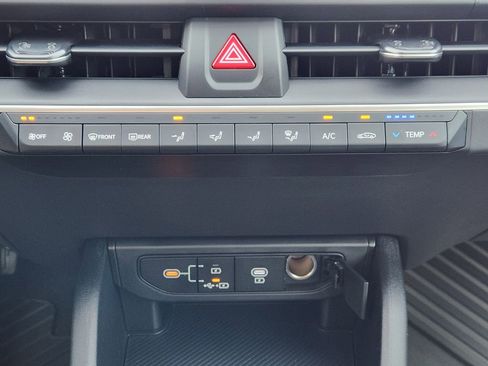 New 2025 Kia K4 LXS image 14