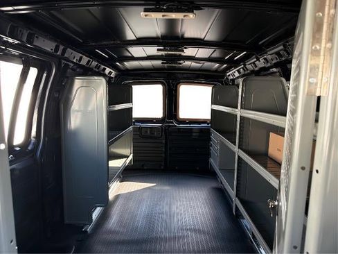 New 2026 GMC Savana 2500 w/ Driver Convenience Package image 18