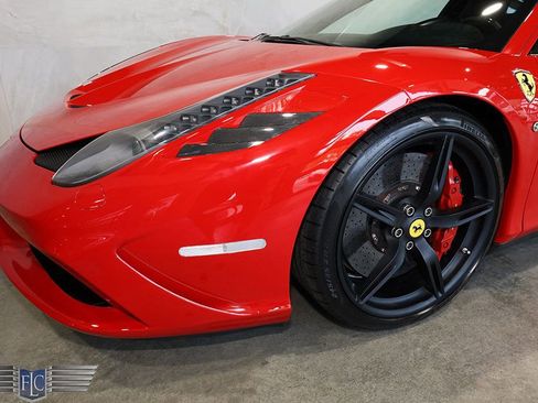 Used 2014 Ferrari 458 Speciale image 15