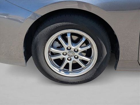 Used 2018 Toyota Prius One FWD image 22