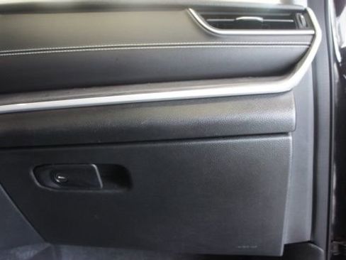 Used 2022 Jeep Grand Cherokee L Limited image 46