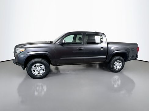 Used 2022 Toyota Tacoma SR w/ SR Convenience Package RWD image 9
