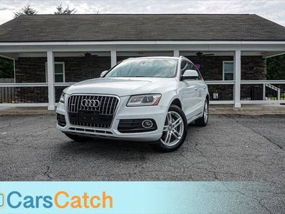 Used 2017 Audi Q5 2.0T Premium Plus w/ Technology Package