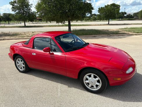 Used 1991 MAZDA MX-5 Miata RWD image 58
