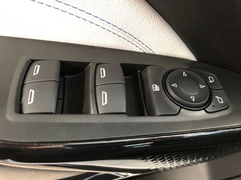 Used 2025 Chevrolet Trax LT w/ Driver Confidence Package FWD image 33