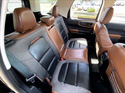 Used 2023 Ford Bronco Sport Outer Banks w/ Tech Package image 18