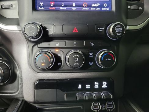 Used 2019 RAM 1500 Big Horn AWD/4WD image 21