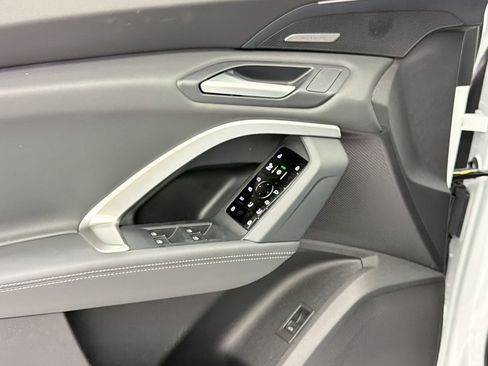 New 2026 Audi Q5 Premium Plus image 14