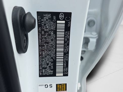 Used 2022 Toyota Corolla LE FWD image 27