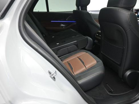 New 2026 Mercedes-Benz GLE 63 AMG S image 27