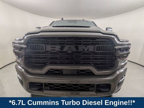 New 2026 RAM 2500 Laramie AWD/4WD image 2