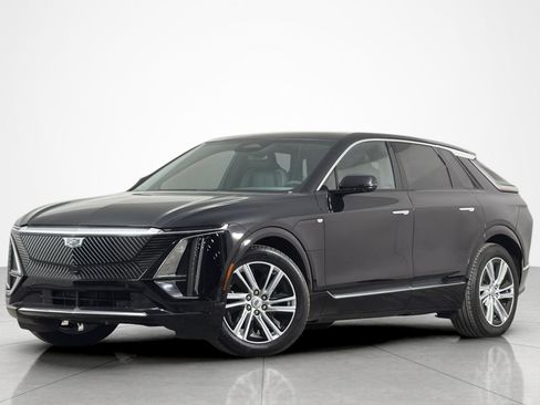 Used 2024 Cadillac Lyriq Tech AWD/4WD image 1