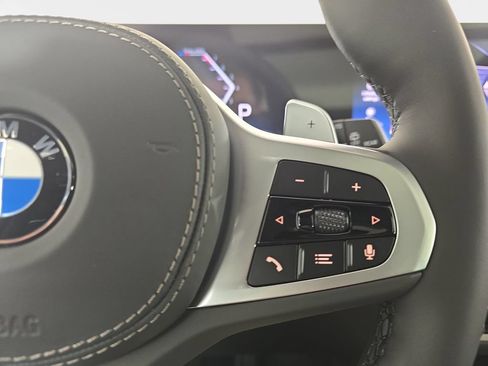 New 2026 BMW X5 xDrive40i w/ M Sport Package AWD/4WD image 18