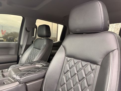 Used 2019 Chevrolet Silverado 1500 Custom Trail Boss w/ Infotainment Package image 8