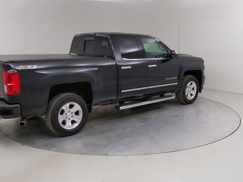 Used 2016 Chevrolet Silverado 1500 LTZ Z71 w/ LTZ Plus Package AWD/4WD image 13
