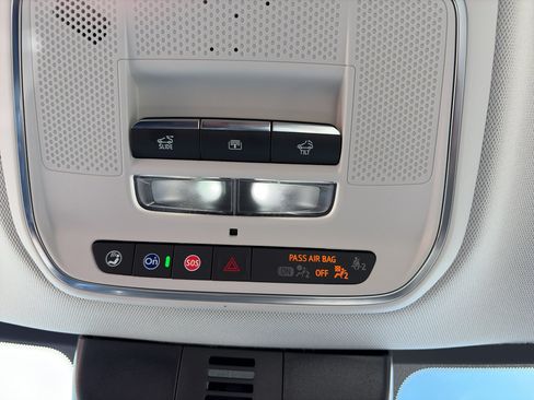 New 2026 Buick Enclave Avenir FWD image 26