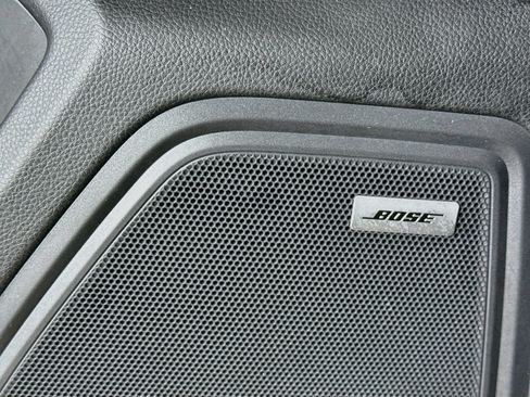 Certified 2021 Porsche Macan AWD/4WD image 12